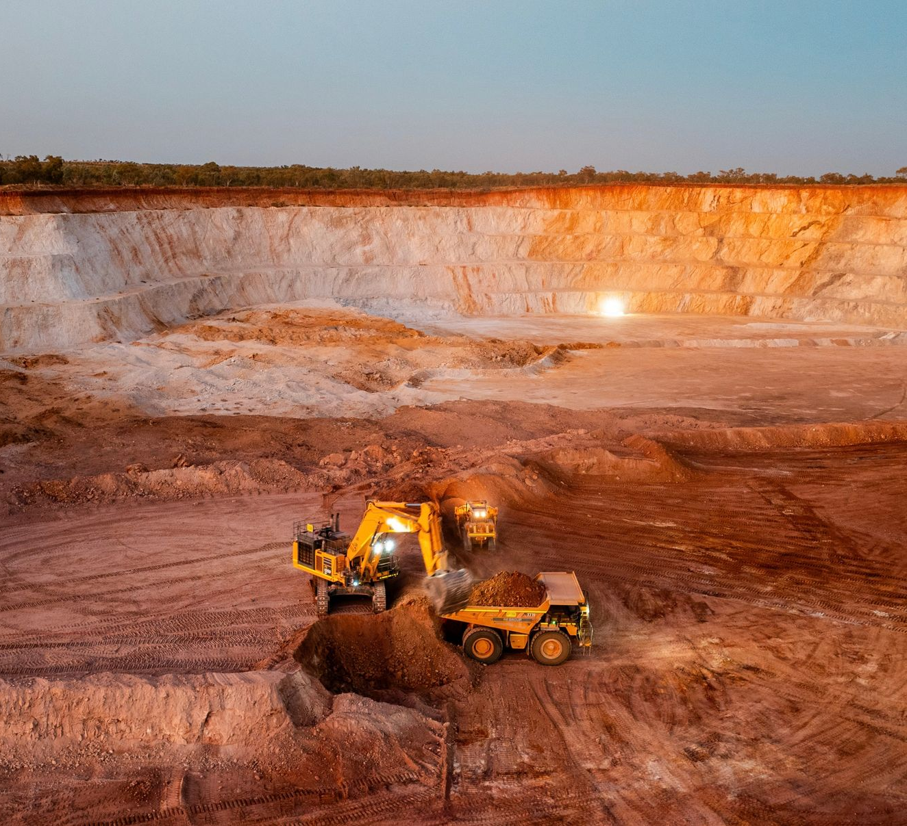 RE:GROUP Awarded Dual Mining Contracts at Flying Horse and Lady Annie Mines