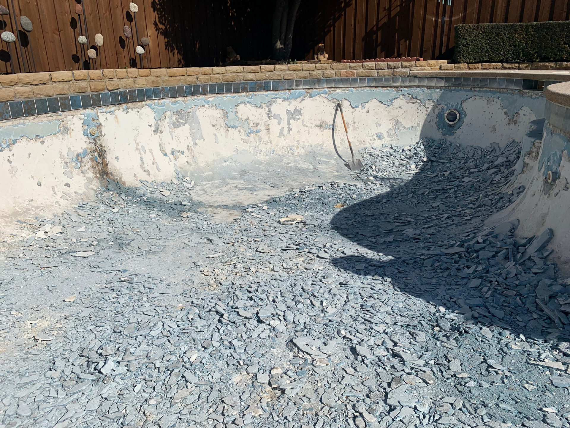 pool plaster delamination
