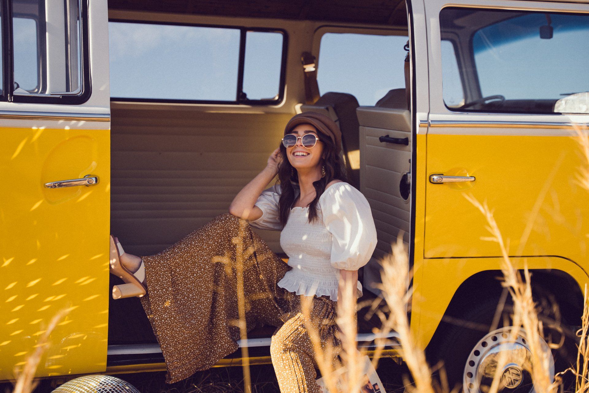 Sunflower mini sessions VW bus