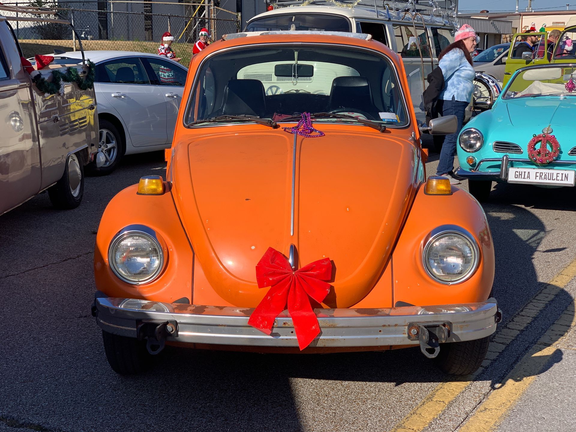 VW bug participating in the MainX24 parade in Chattanooga, TN