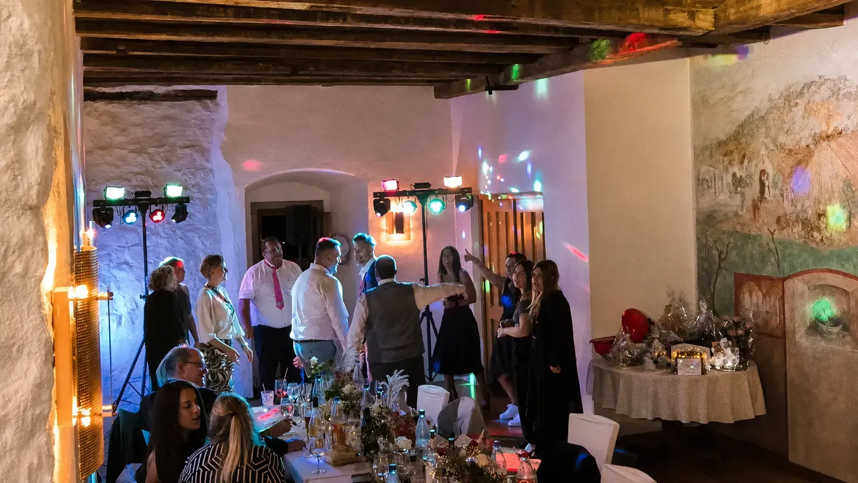 Feier mit DJ DaniK in einer historischen Eventlocation