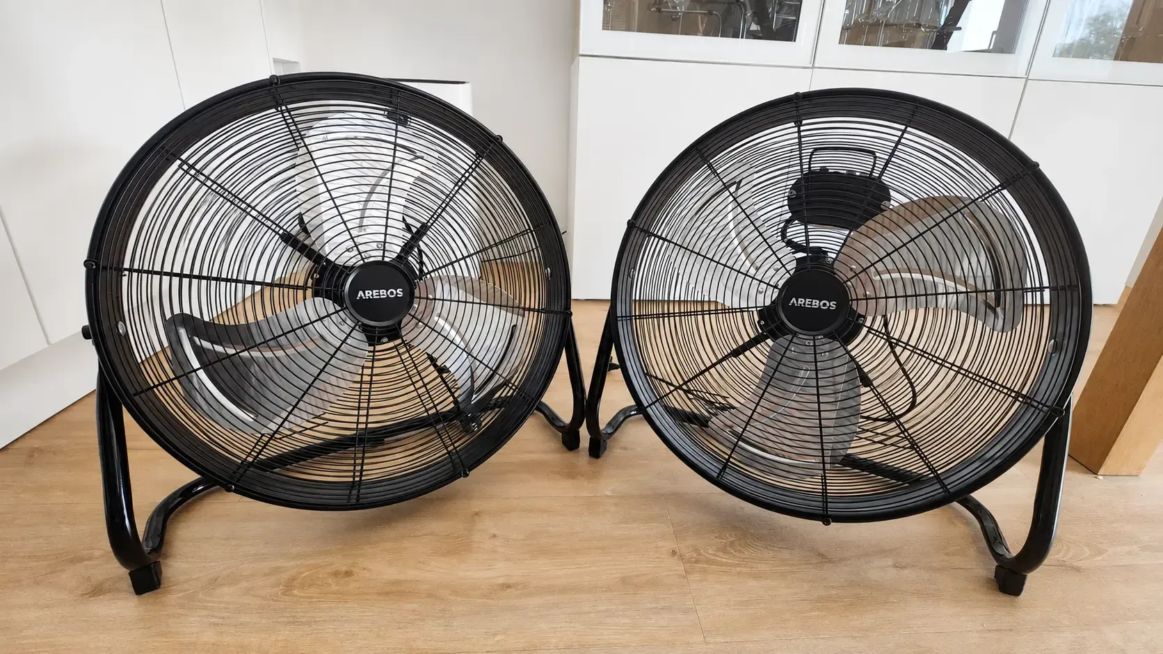 Zwei Windmaschinen als Teil der Veranstaltungstechnik