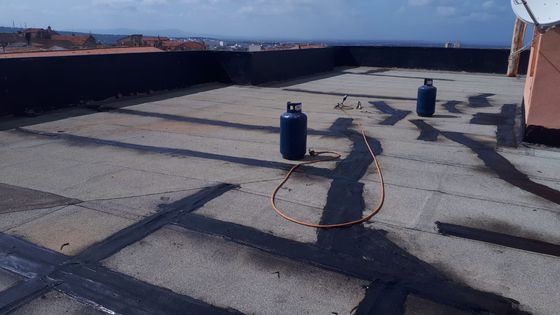 Lastrico solare PRE INTERVENTO