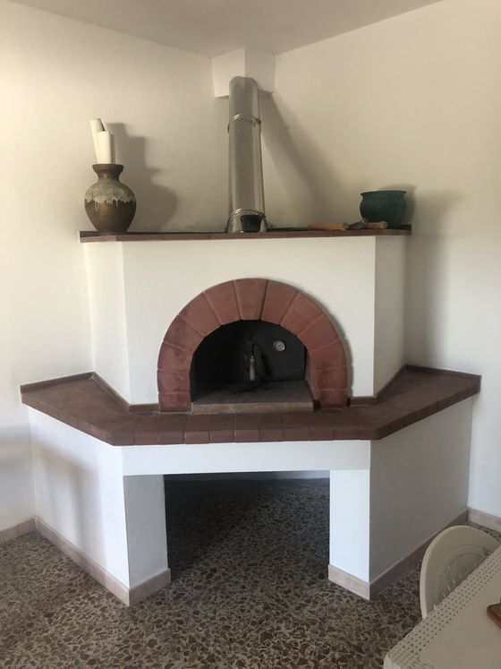 Nuovo forno a legna