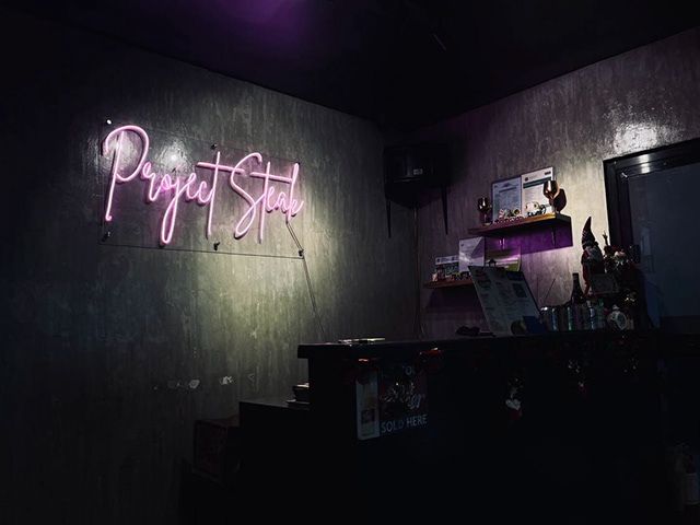 Pink neon 