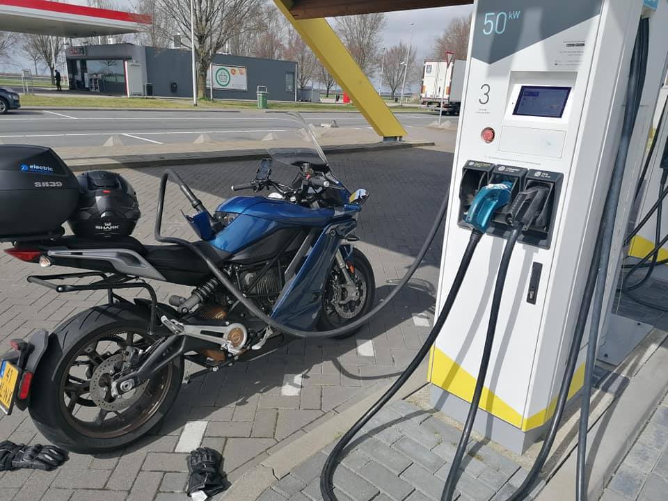 e-center charge