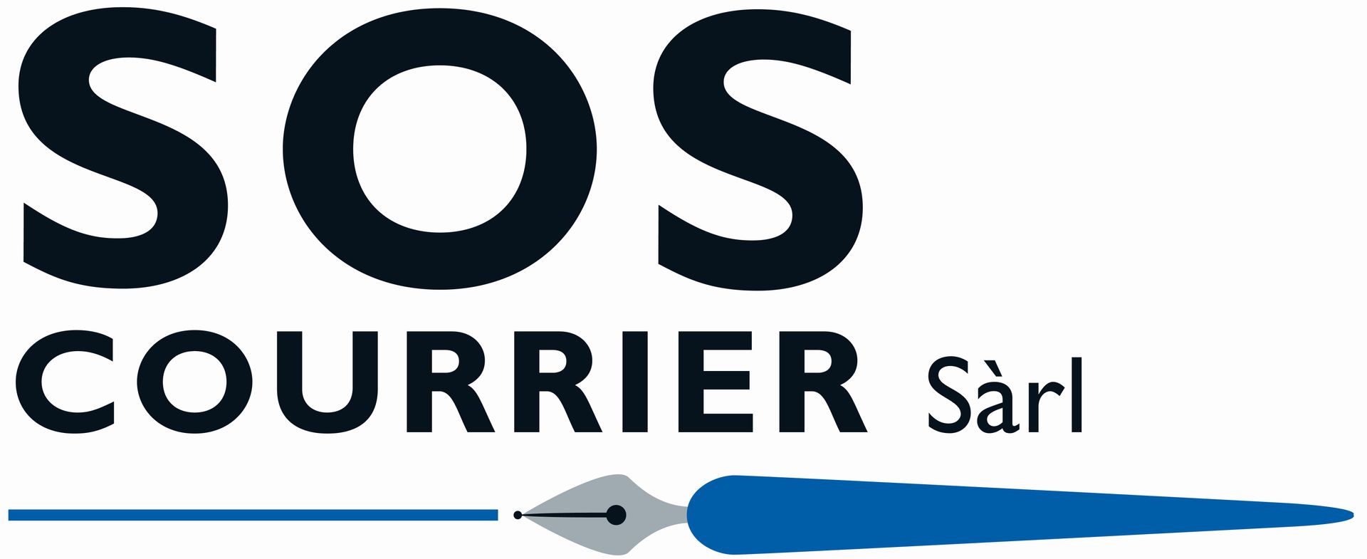 Logo de SOS Courier Sàrl, service de messagerie. Il présente le texte « SOS » au-dessus de « COURRIER Sàrl », avec un graphisme à la plume bleue.