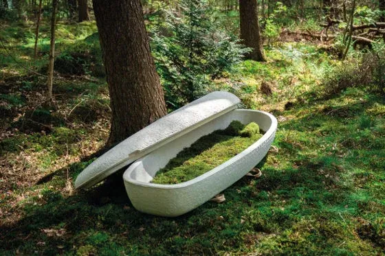 Uitvaartkist voor in de  natuur
