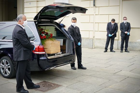 personale onoranze funebre
