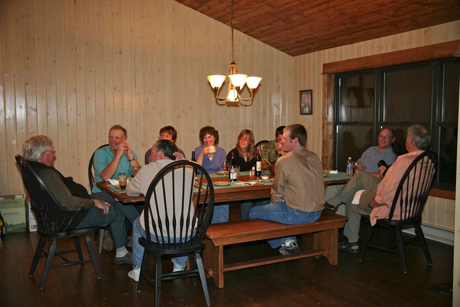 Nelson's Guides & Flies Lodging