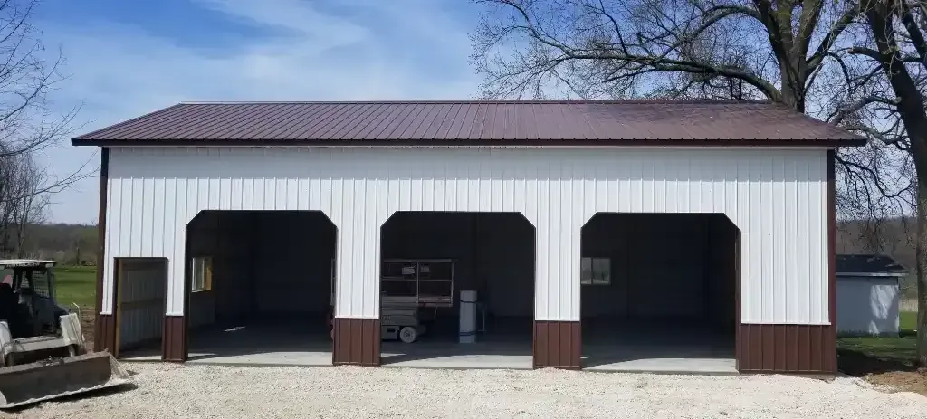 Garage by Red Beaver Construction