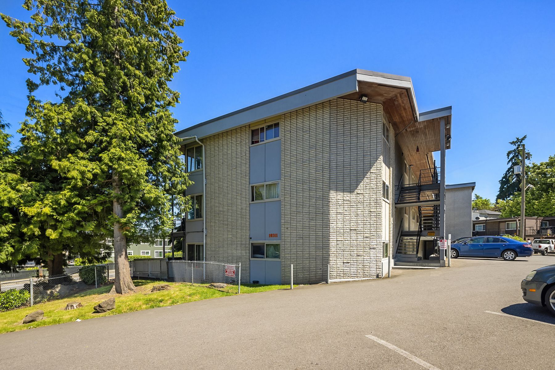 Contemporary House