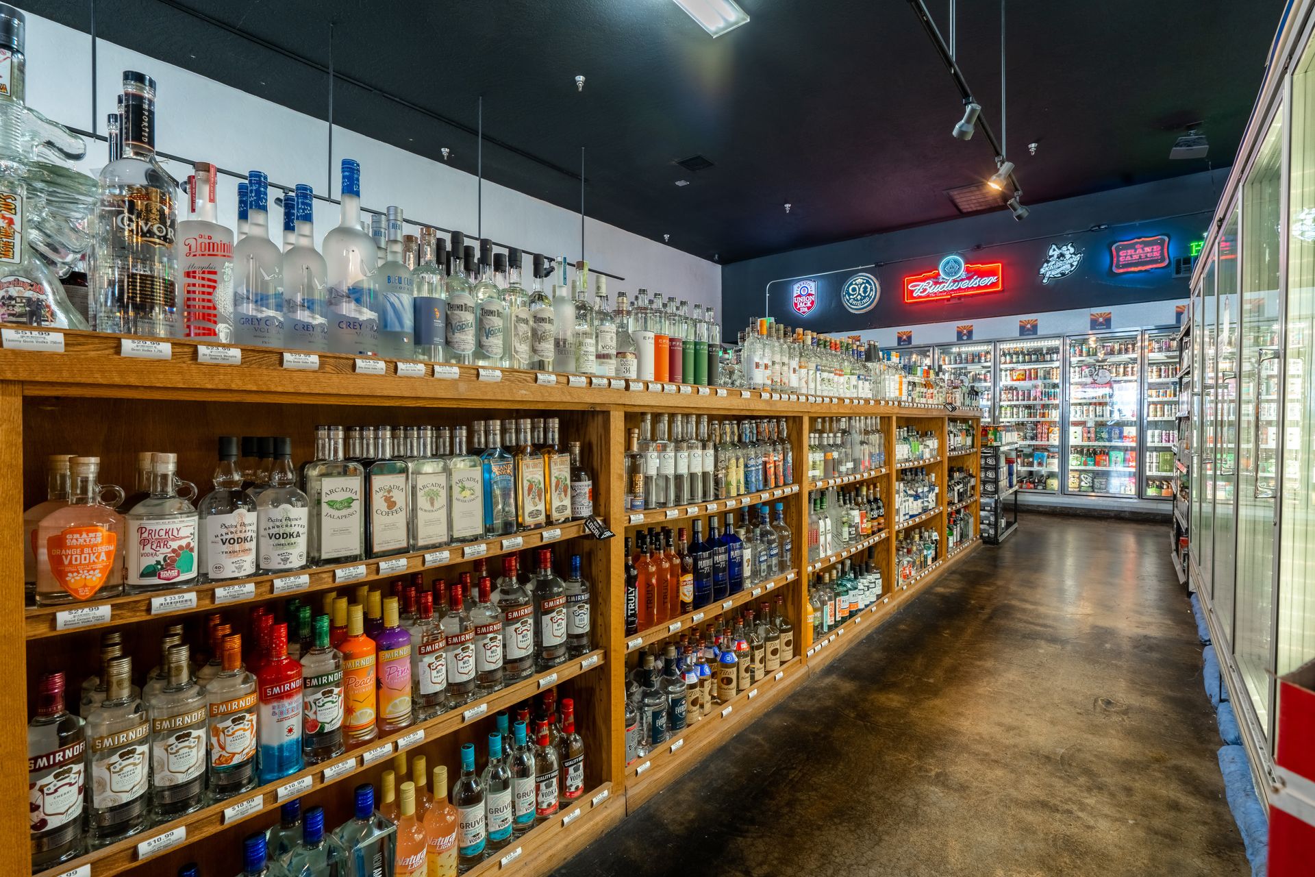 Shop Spirits at Park Plaza Liquor & Deli. We Deliver & Ship in Arizona