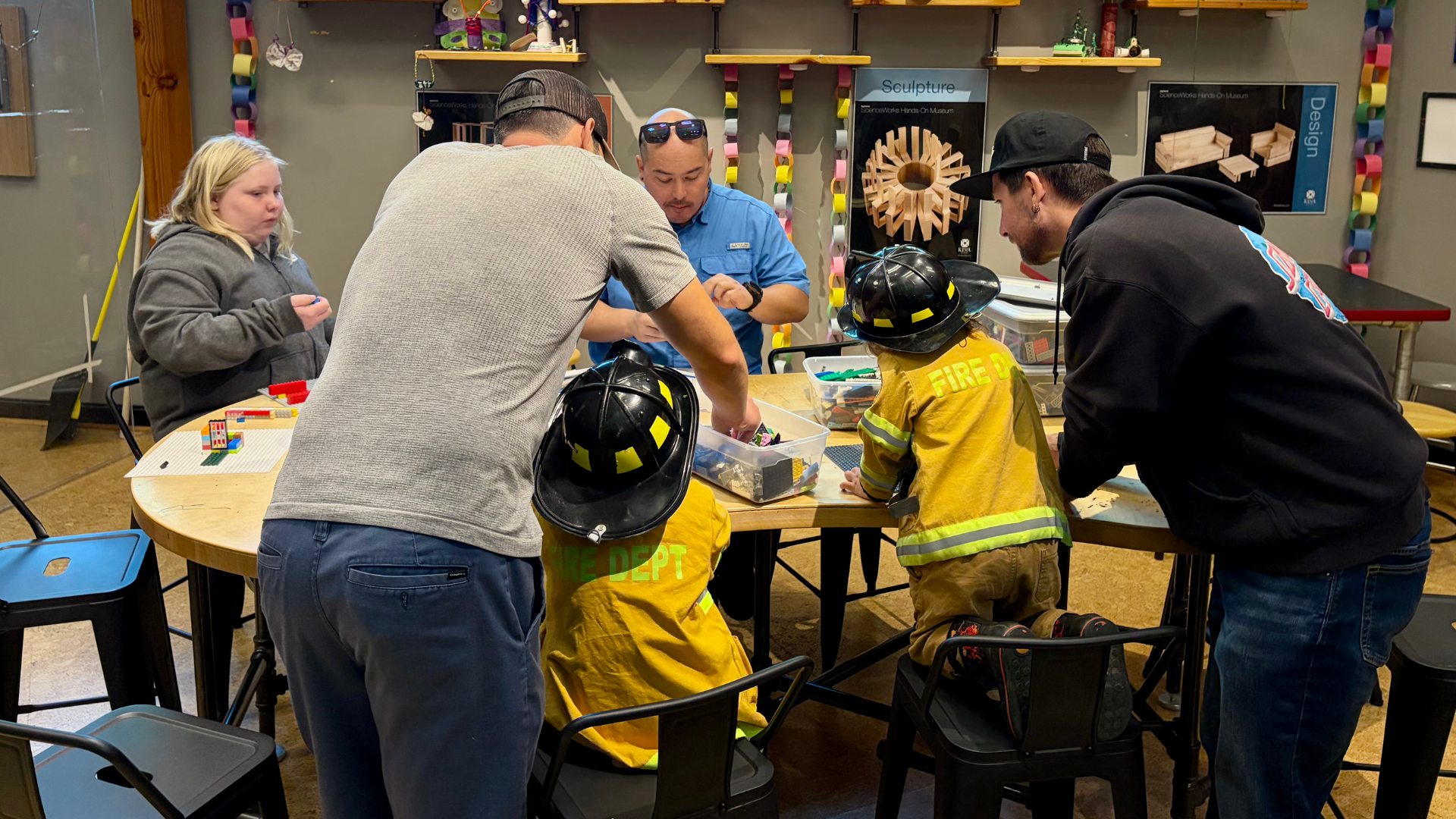 A SOFRC educator leads activities in the Tinkering Studio