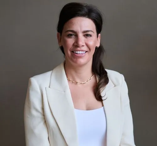 Maggie Catalano headshot