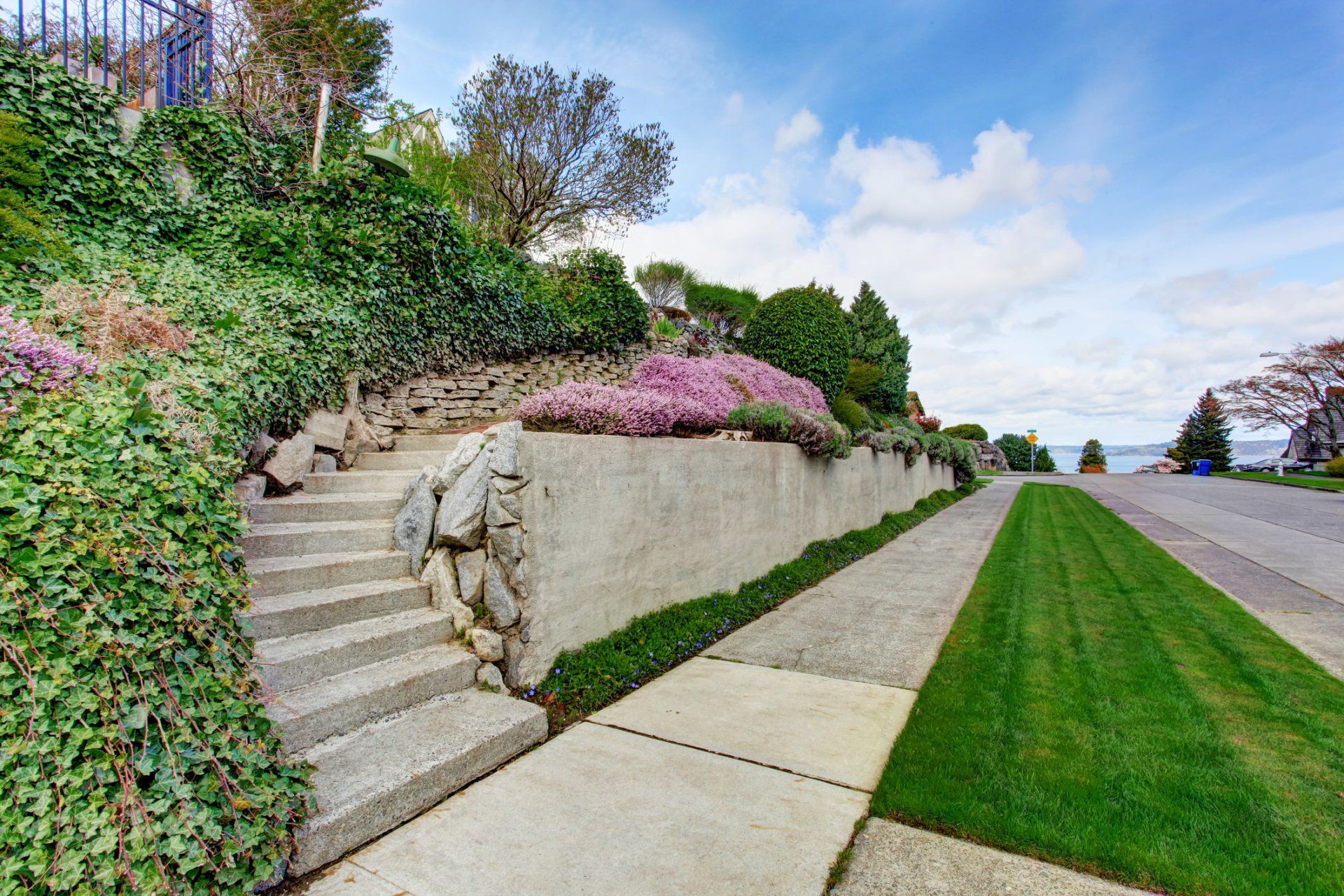 concrete retaining wall in central california