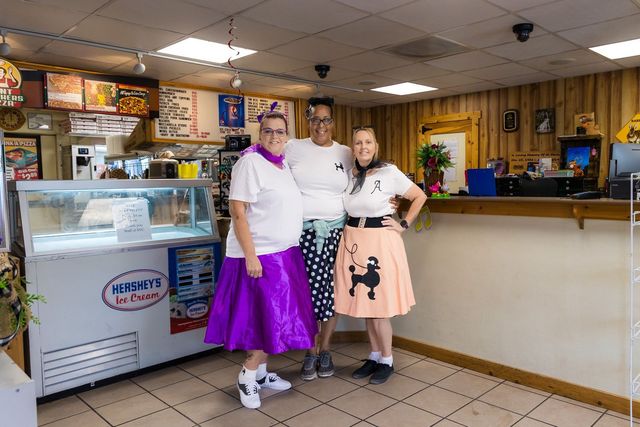 50's Weekend at Shenandoah Valley Campground, photo 5 of 11