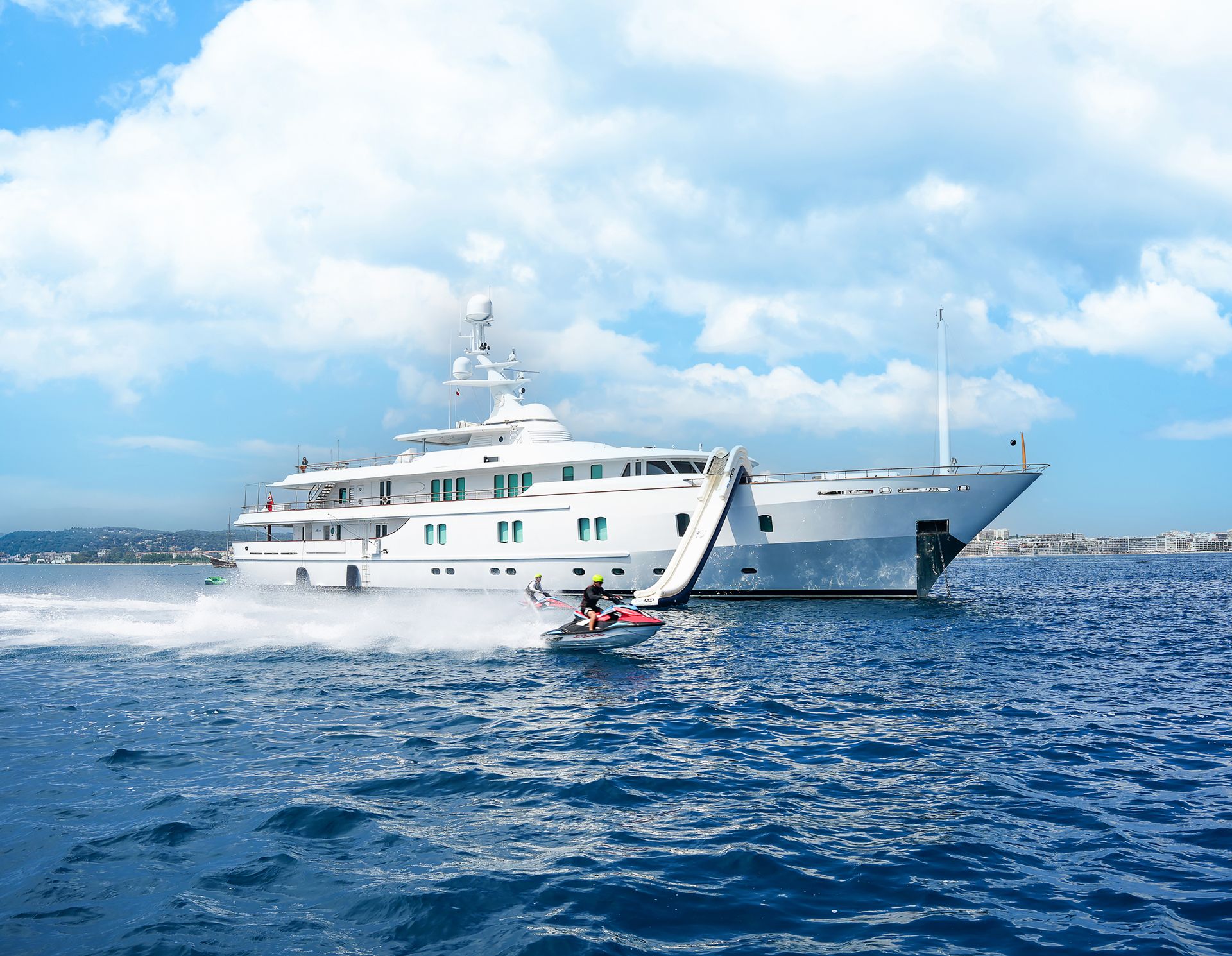 M/Y KATHARINE