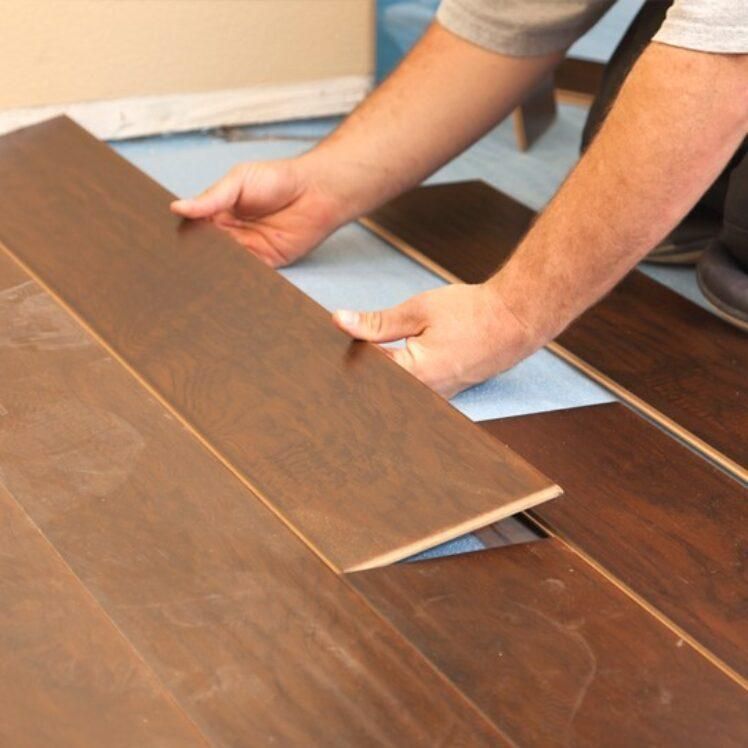 a man laying lvp flooring in kennewick, Washington
