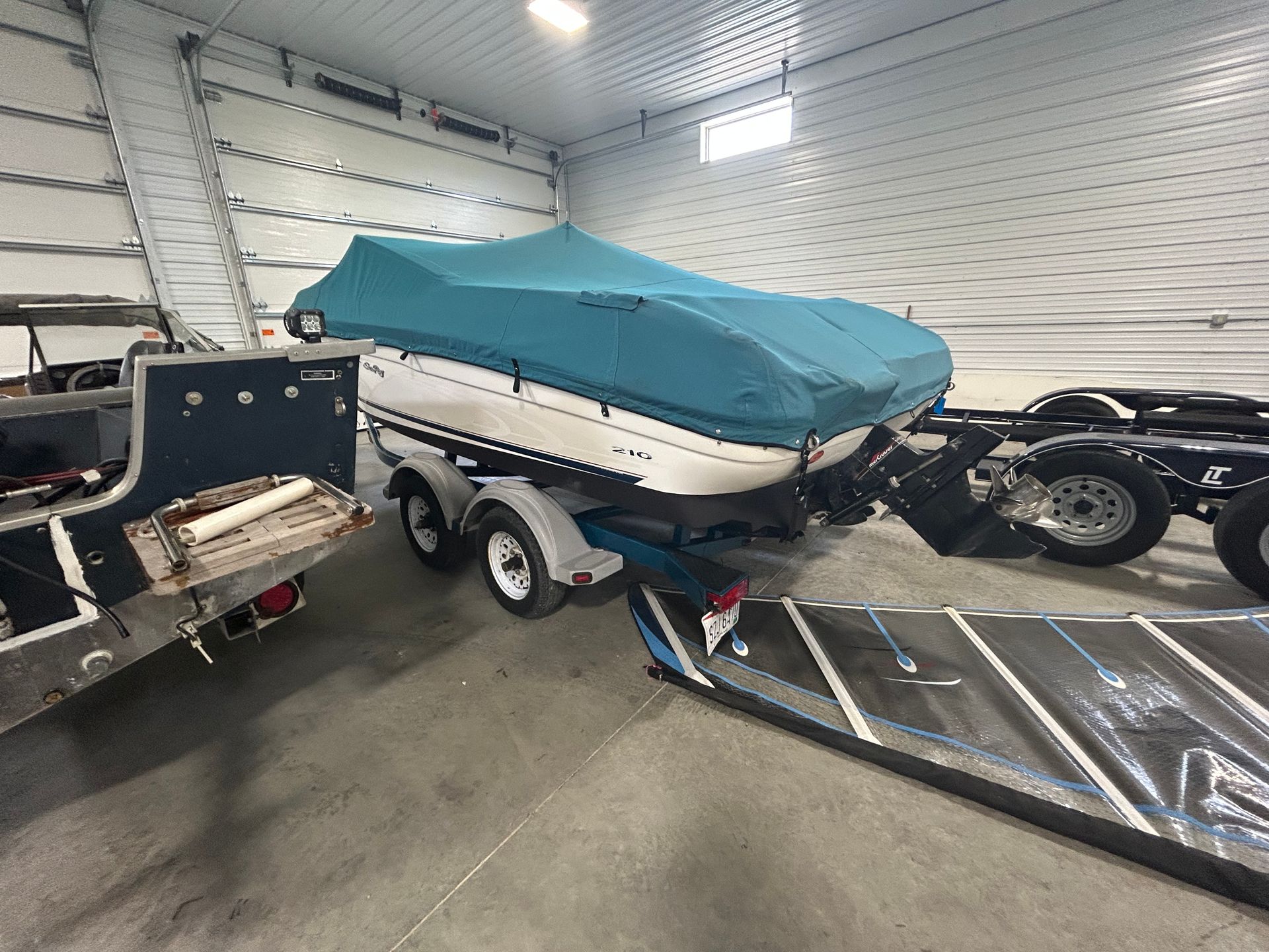 1999 Sea Ray 210 photo 14