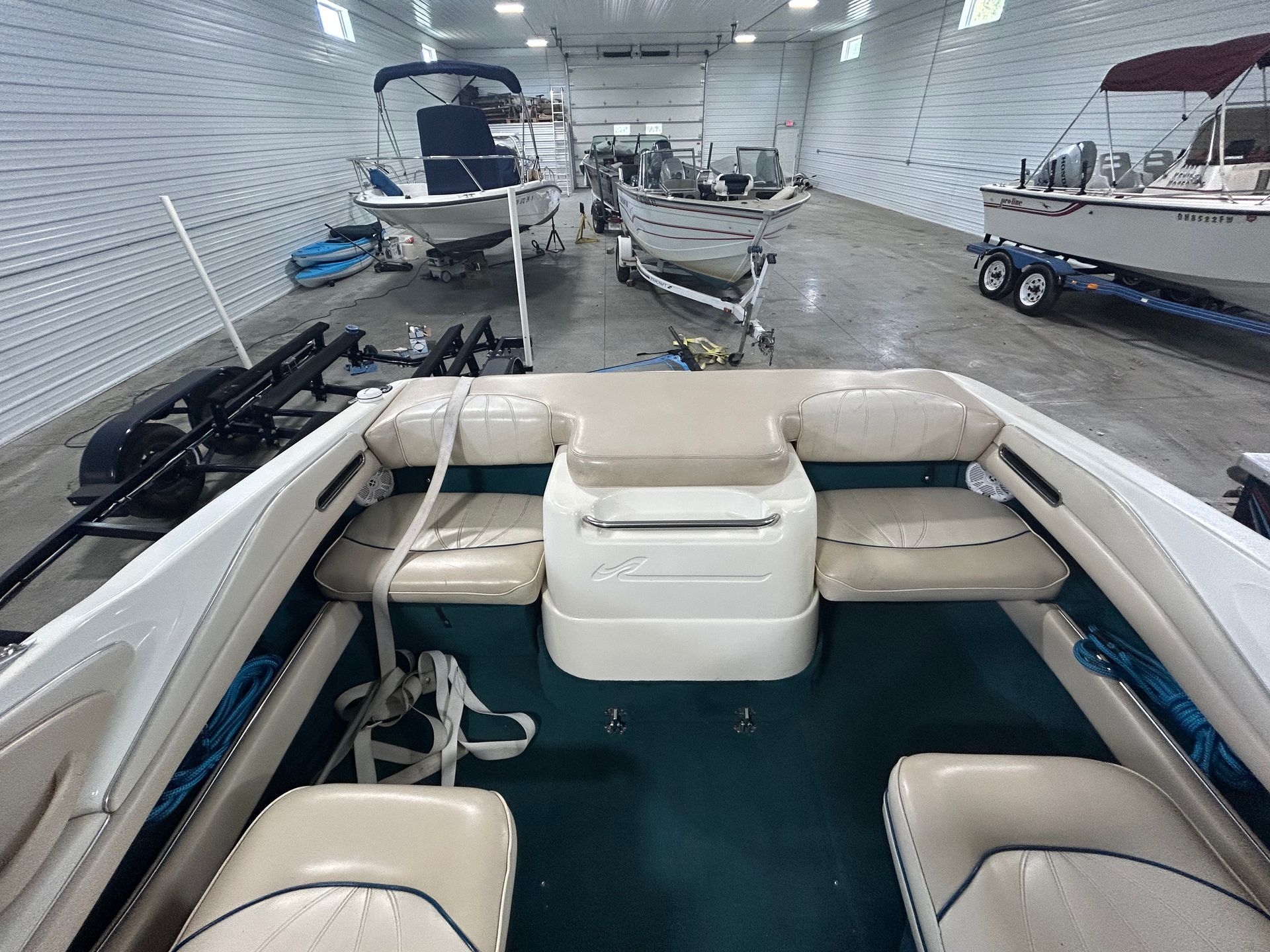 1999 Sea Ray 210 photo 8