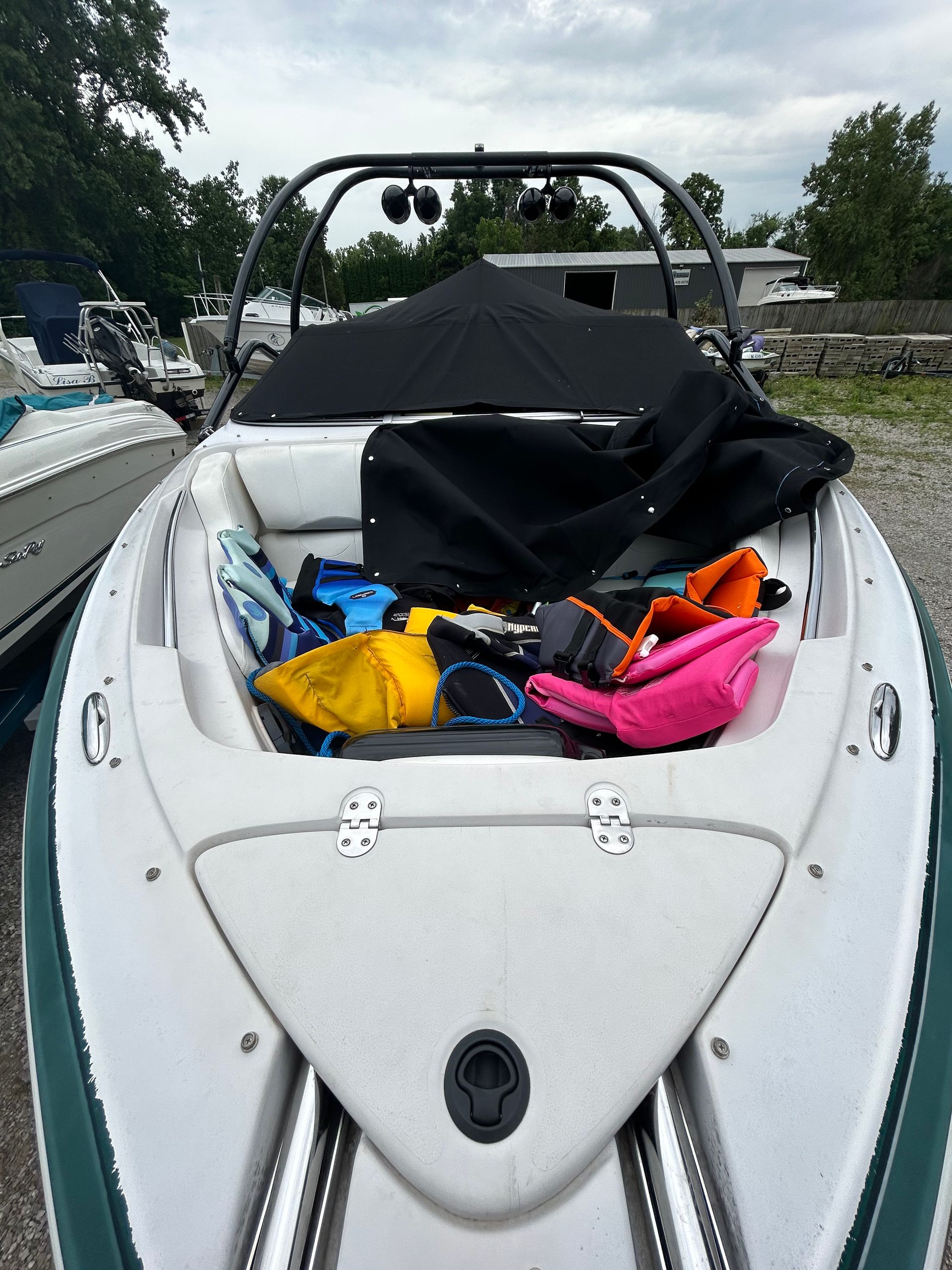 2006 Four Winns Horizon 210 SS