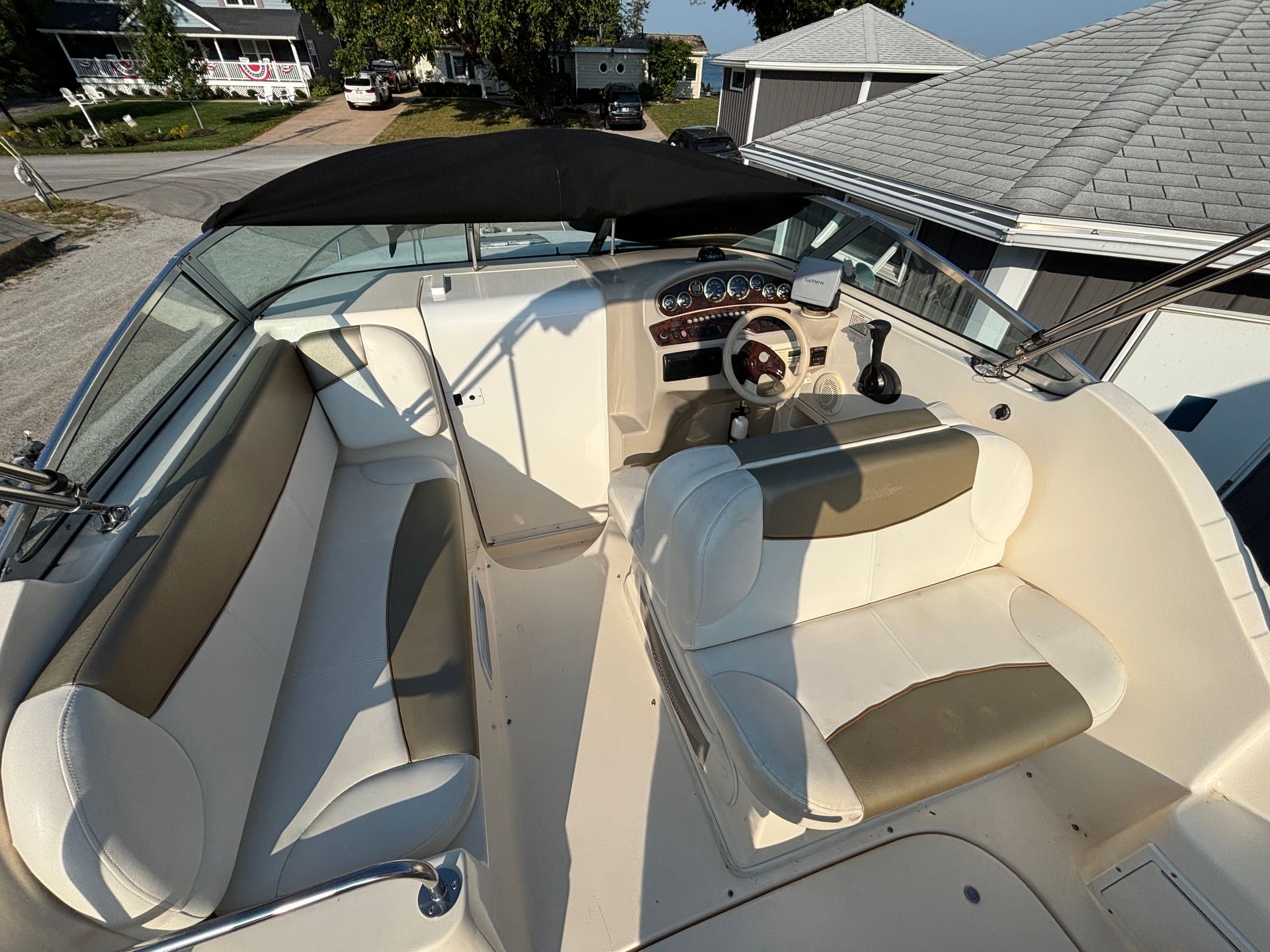 2001 Rinker Fiesta Vee 242