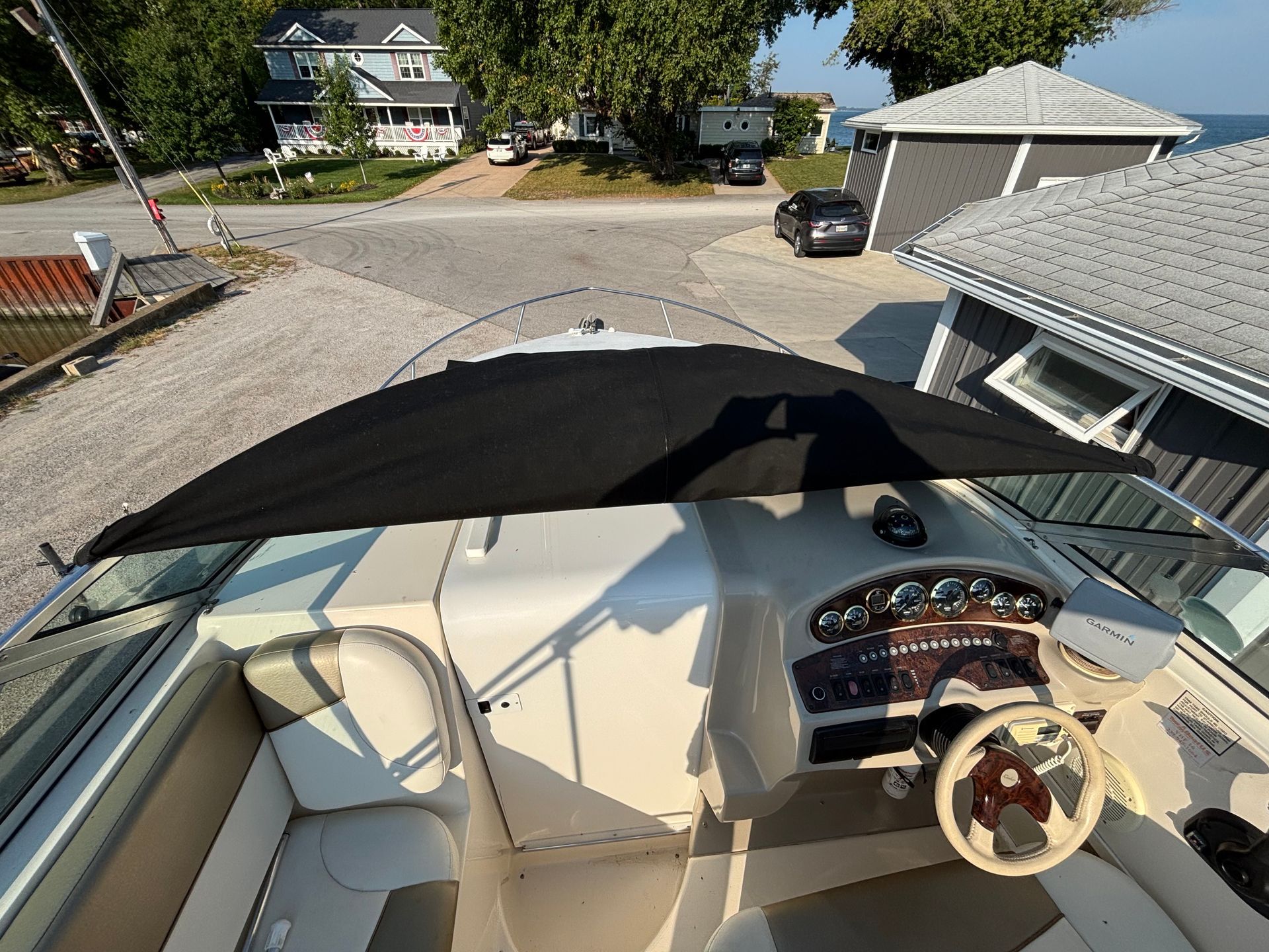 2001 Rinker Fiesta Vee 242