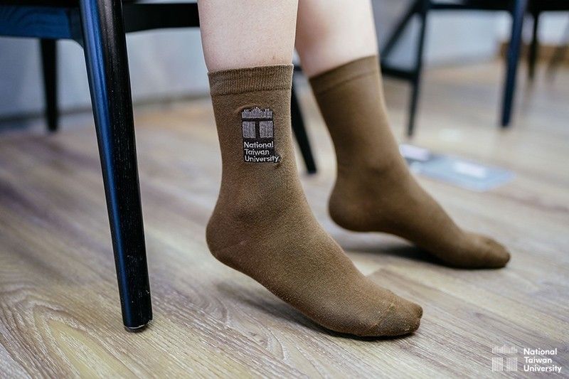 刺繡棉襪