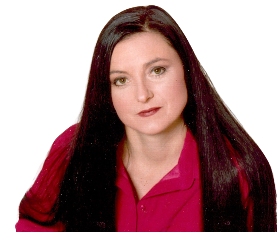 Sarah Kulkens A woman with long dark hair is wearing a pink shirt. Sarah Kulkens