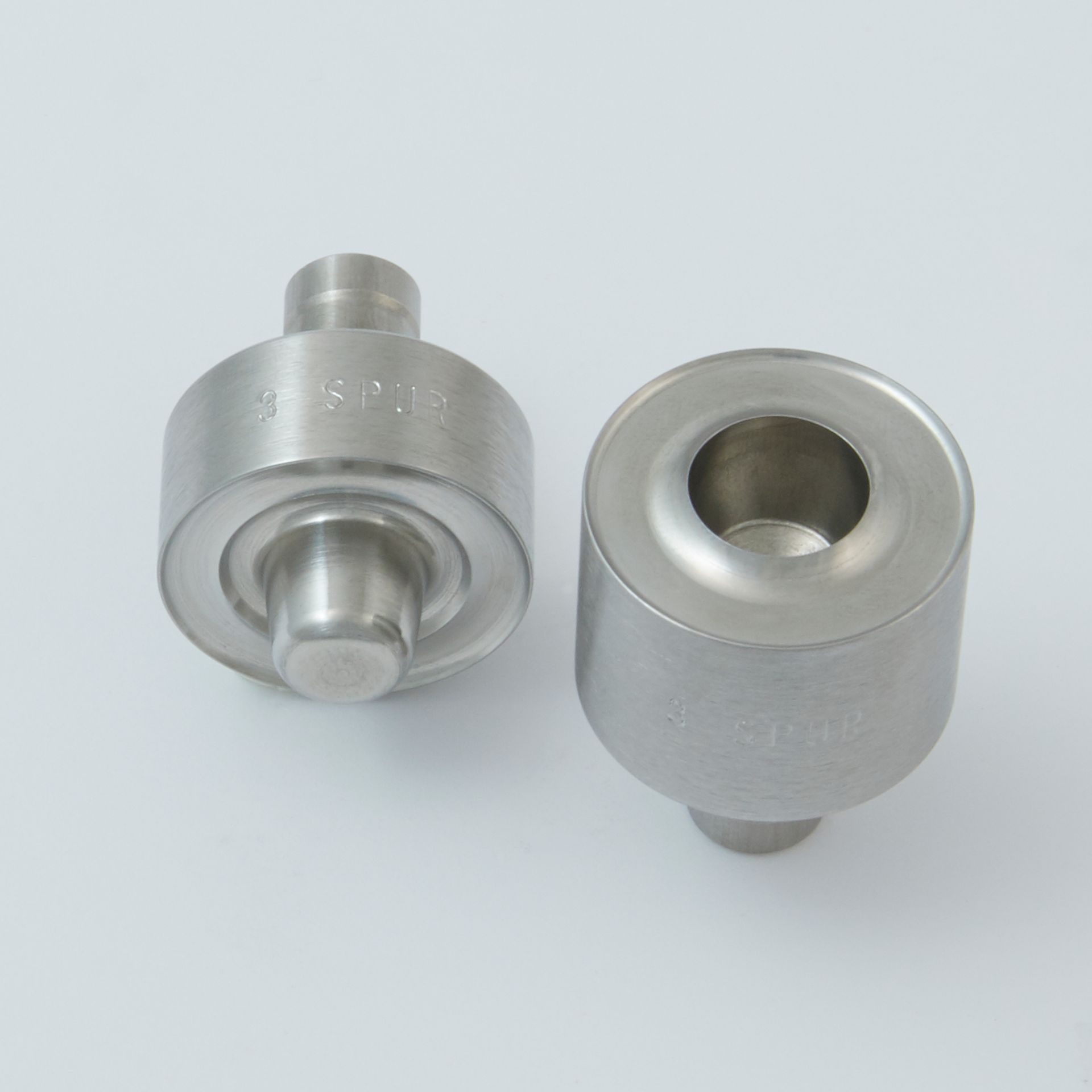 #3 Spur Grommet M100