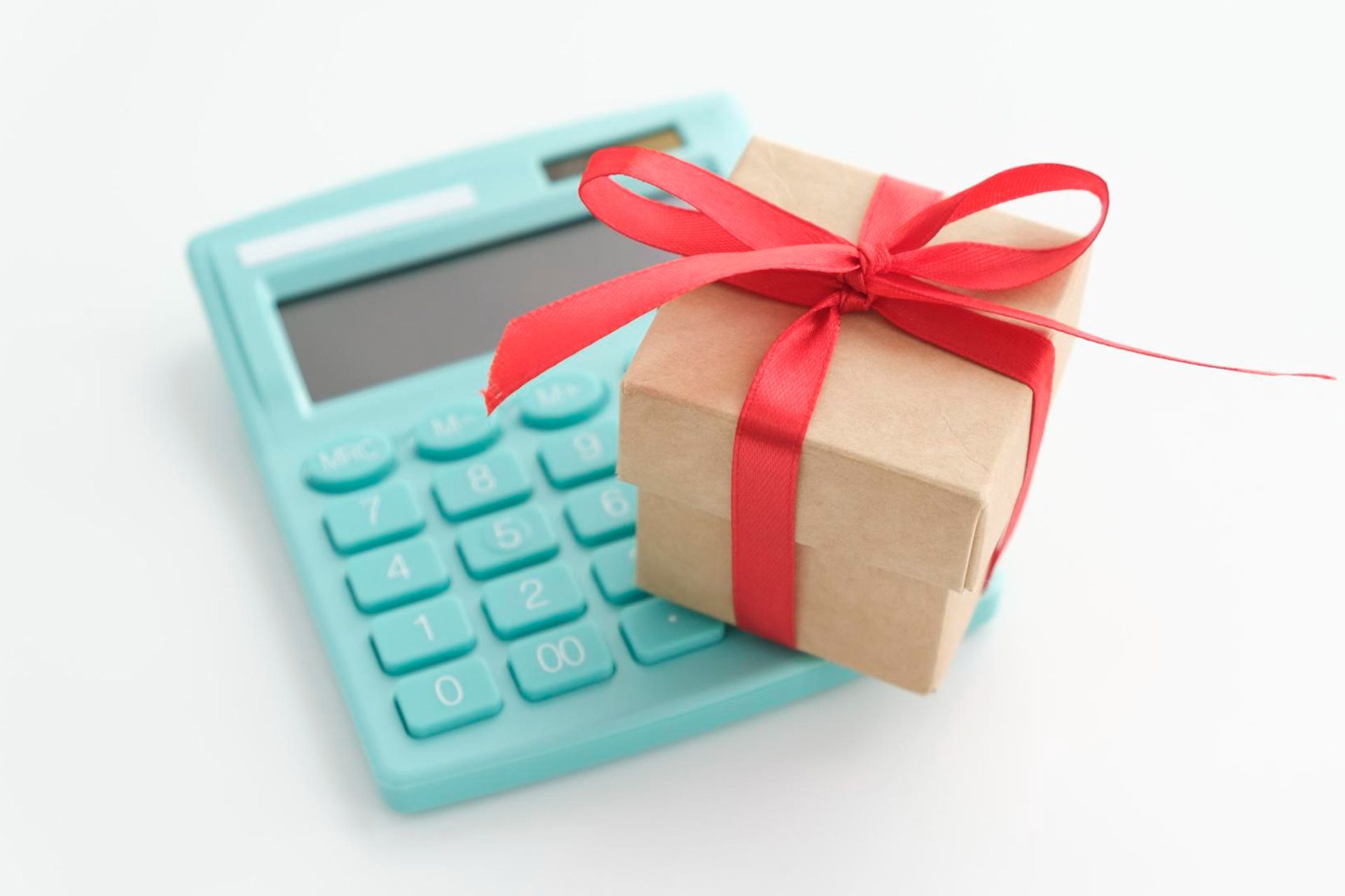 Family reviewing cash gift tax planning