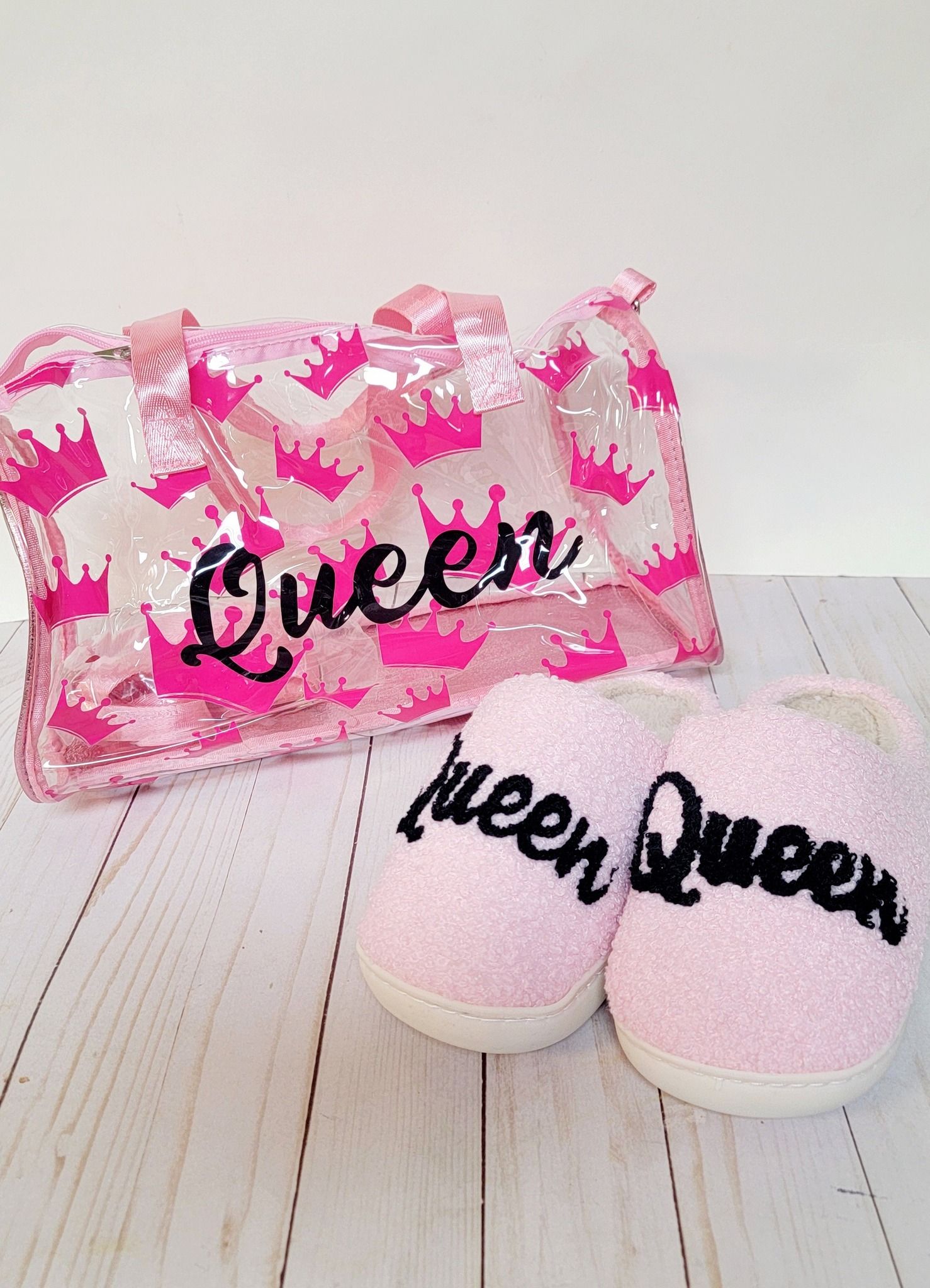 Pink sequined tote bag and slippers with 