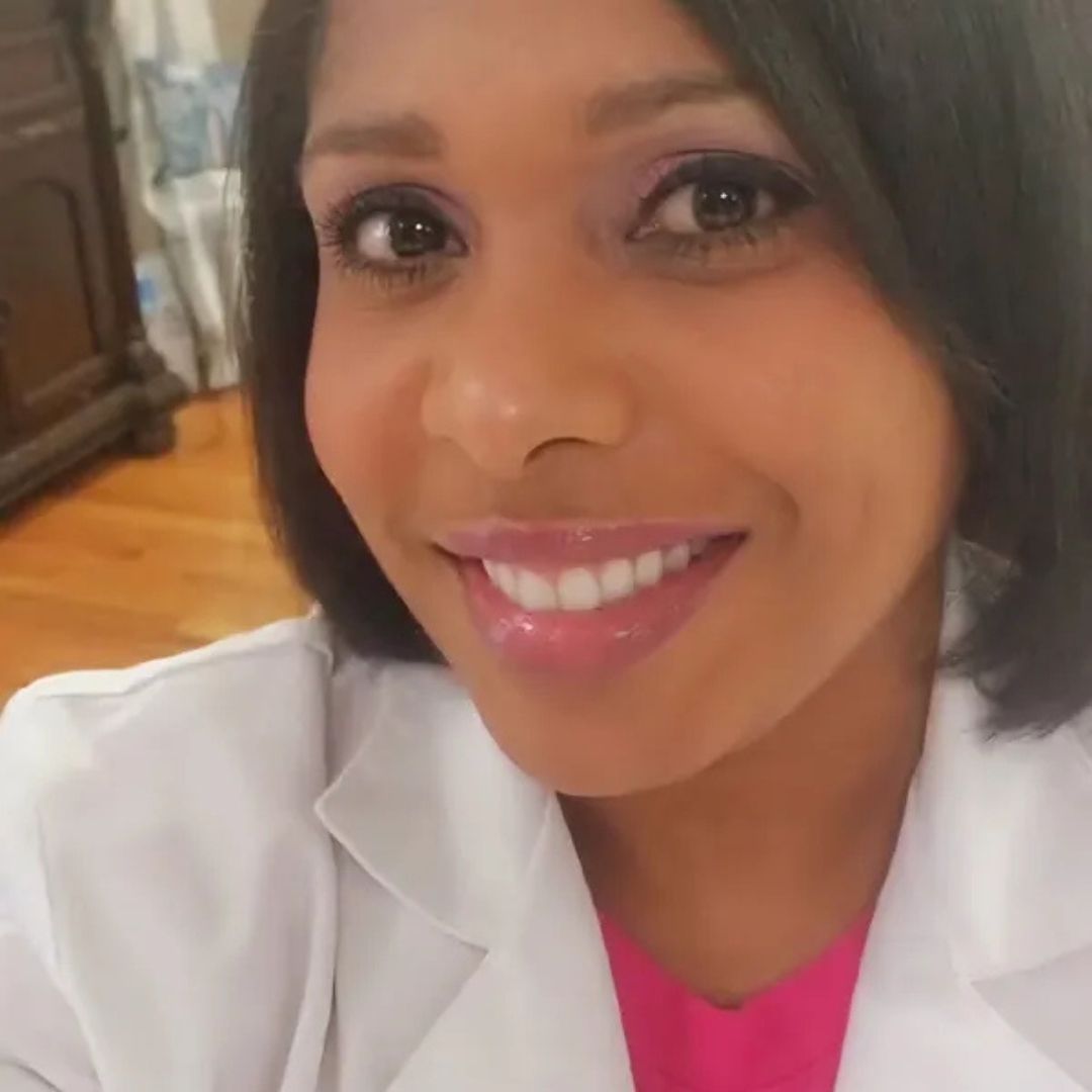 Dr. Awilda Lugo Mendez, DNP, FNP, APRN, Medical Director of Renewed Health and Wellness LLC in Prospect, Connecticut