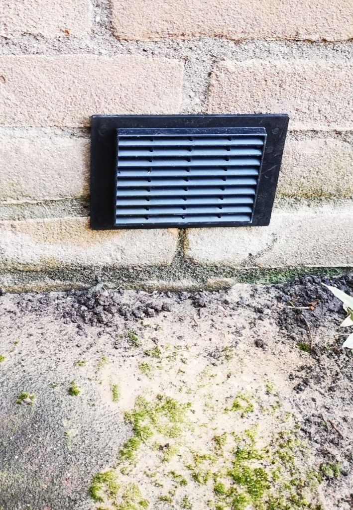 Kruipruimte ventilatie renovatie rooster
