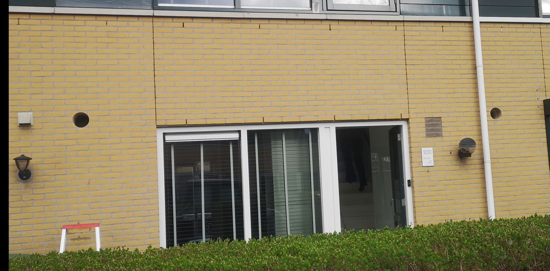2 Afzuigkap gaten boren Almere