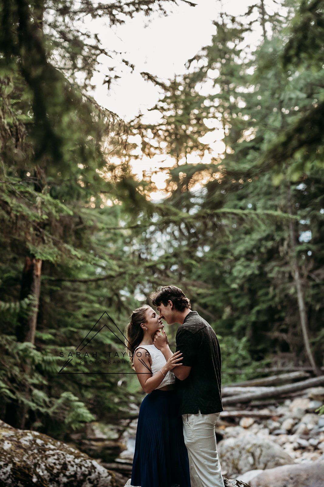 Alberta Wedding Engagement photographer