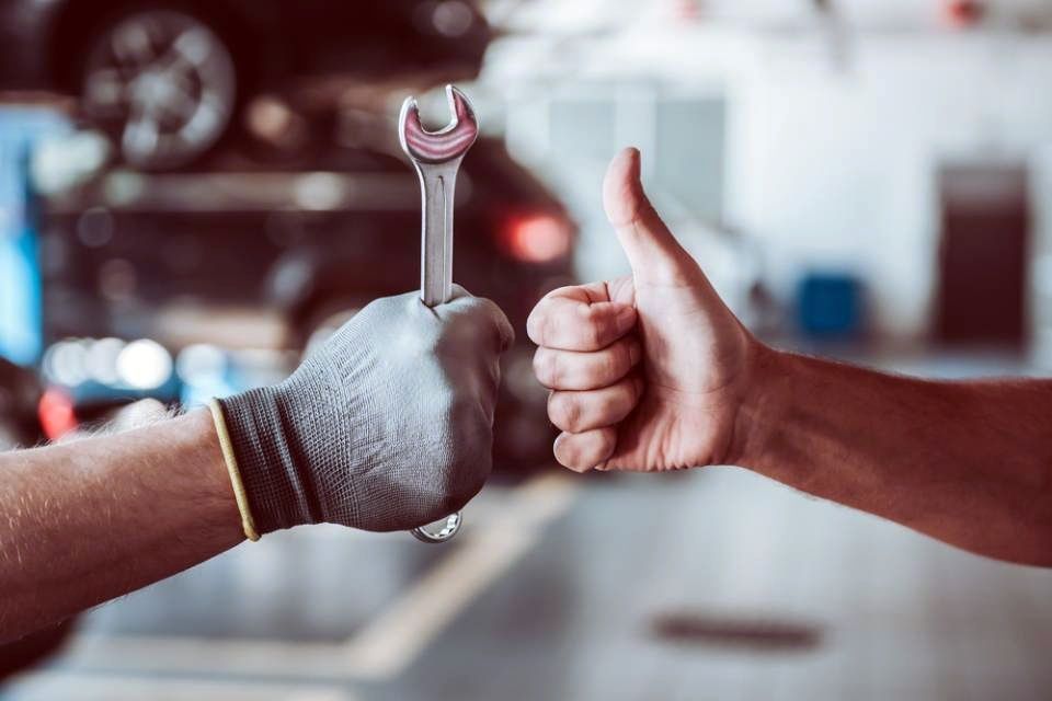 Interventi di riparazione su mezzi industriali