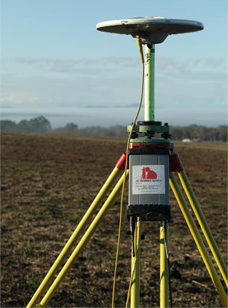 35 Degrees South image 01