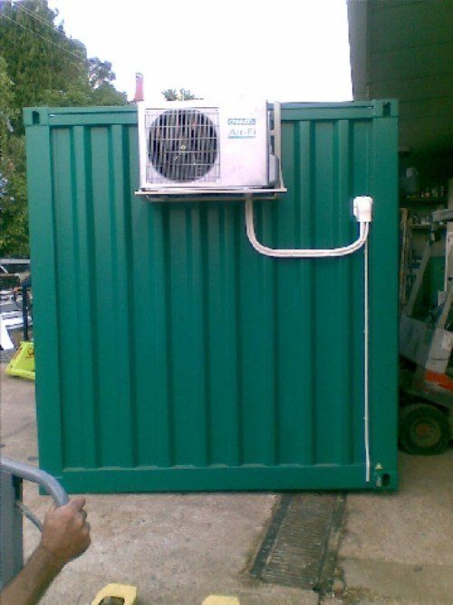Esterno container