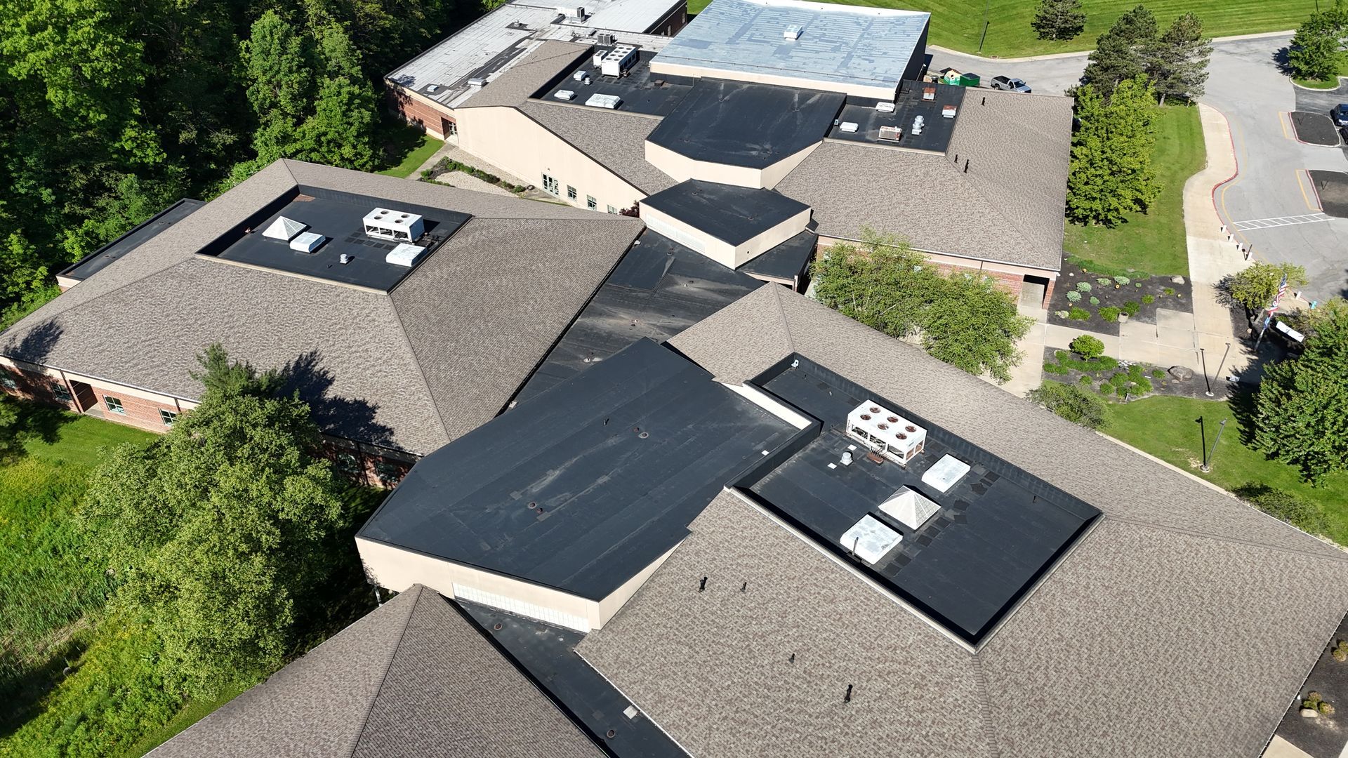 Commercial school roof in Chagrin Falls, Ohio. This is an EPDM roof before any work was done to it.