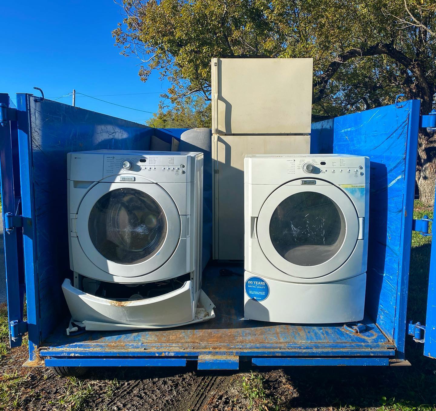 Appliance removal | Tampa, FL | Blue Whale Junk Removal