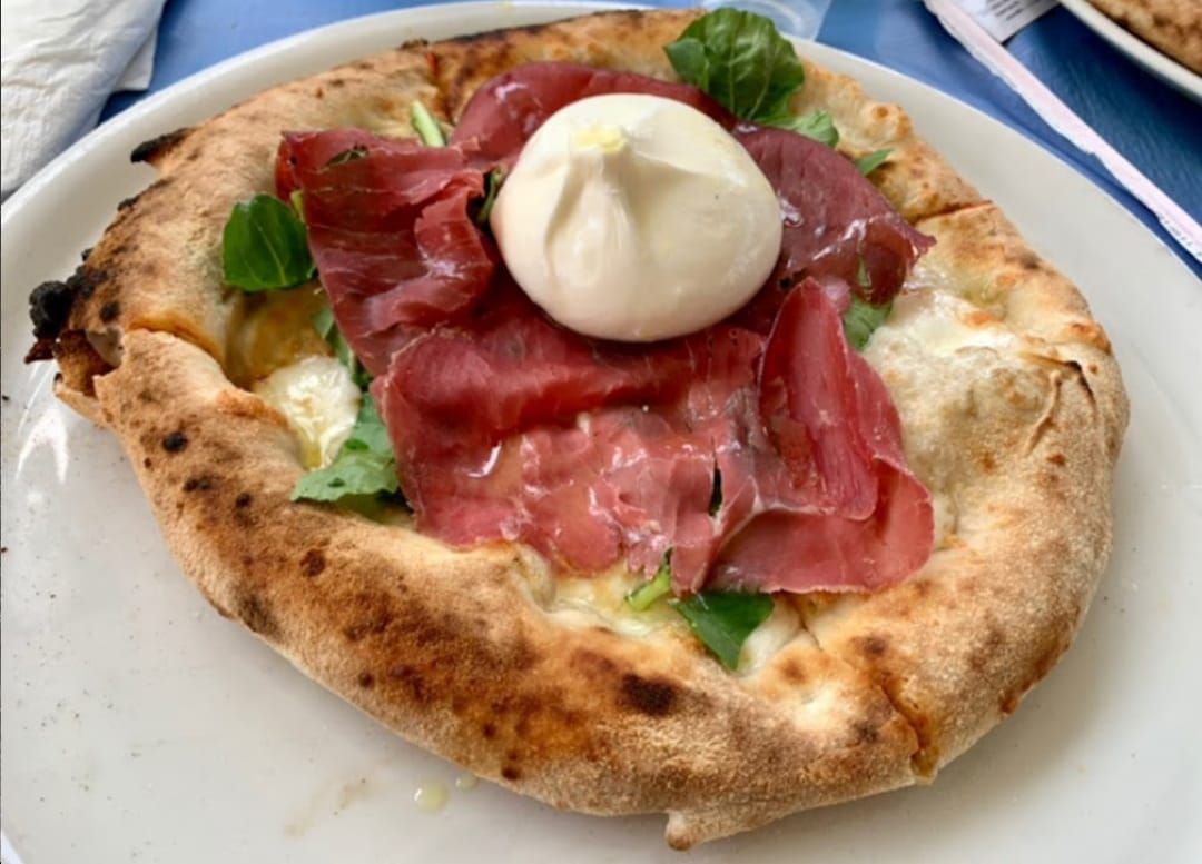 Una pizza