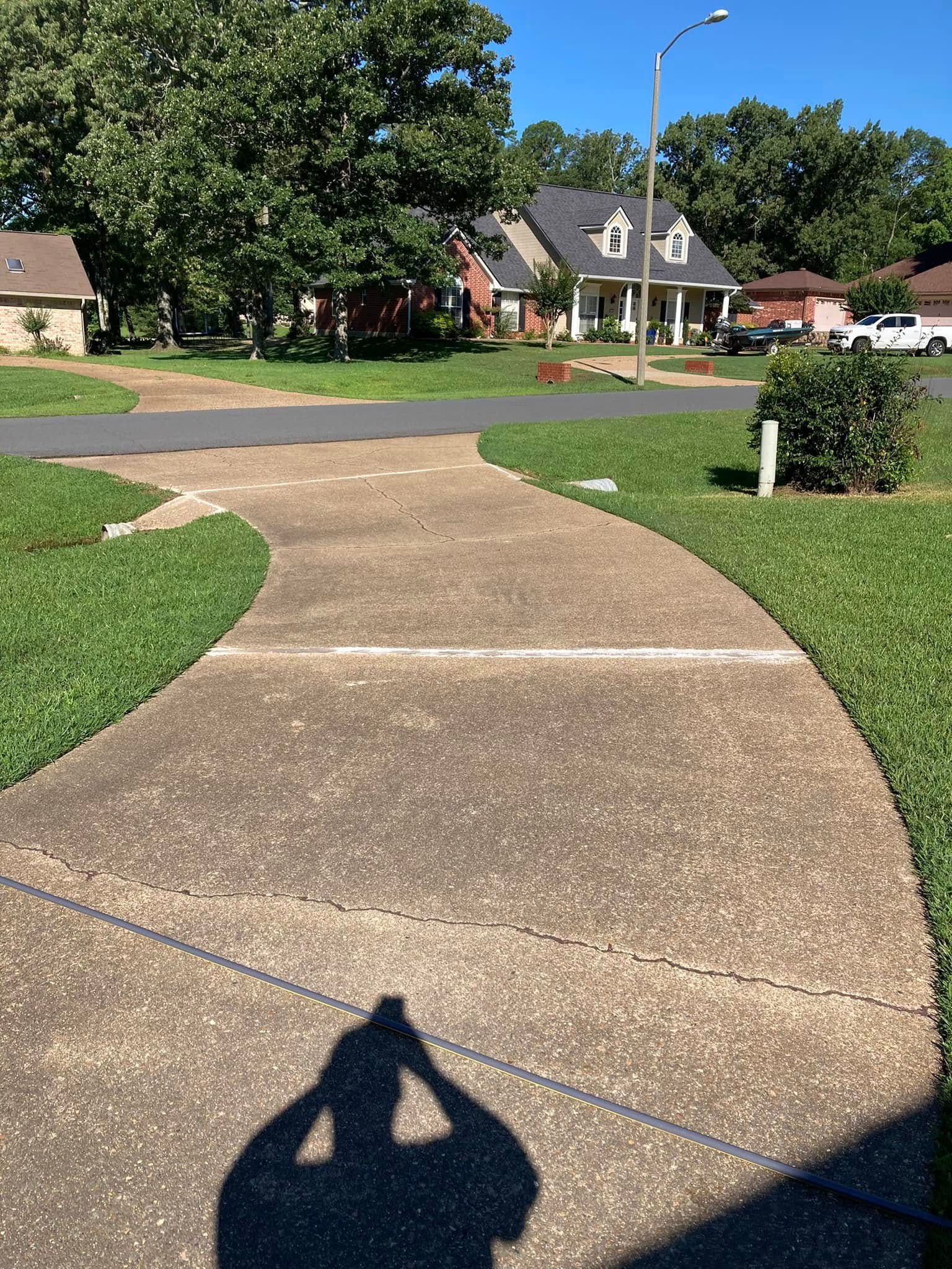 way leading up to the road