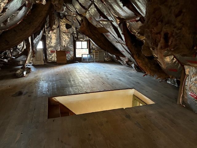 Attic Icon