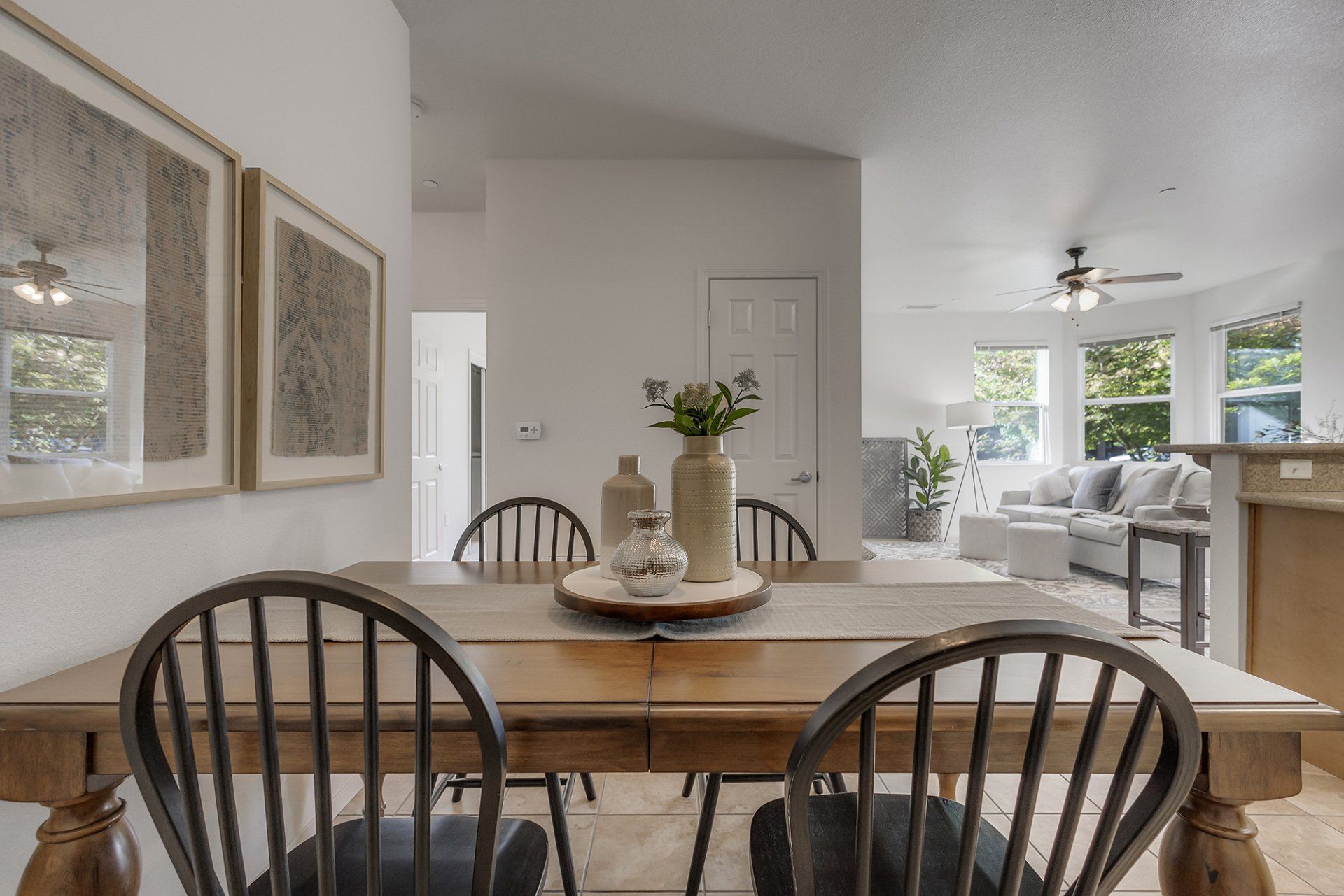 Villa Risa Kitchen and Living Room