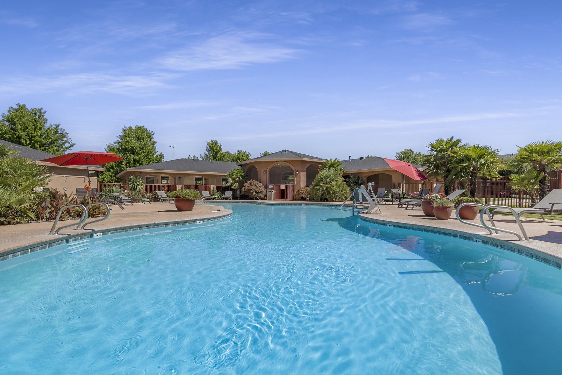 Villa Risa Pool - Angle 1