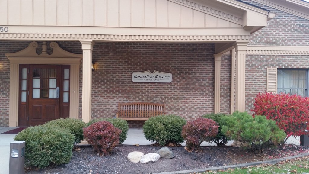 Funeral Home At Lynhurst And Morris Street Indianapolis In