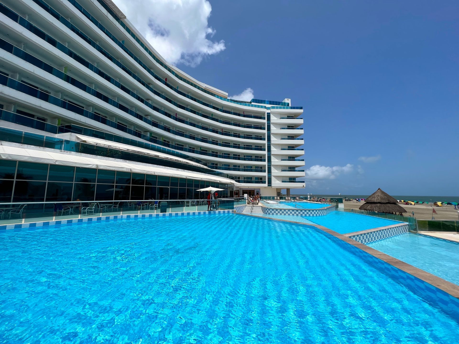 Hotel Las Américas Cartagena de indias Colombia - Las Américas Hotels Group - Piscinas