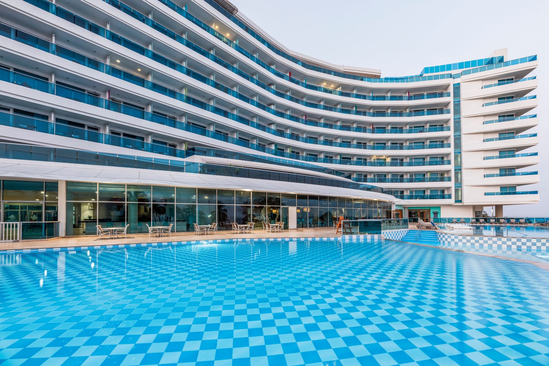 Hotel Las Américas Cartagena de indias Colombia: piscinas